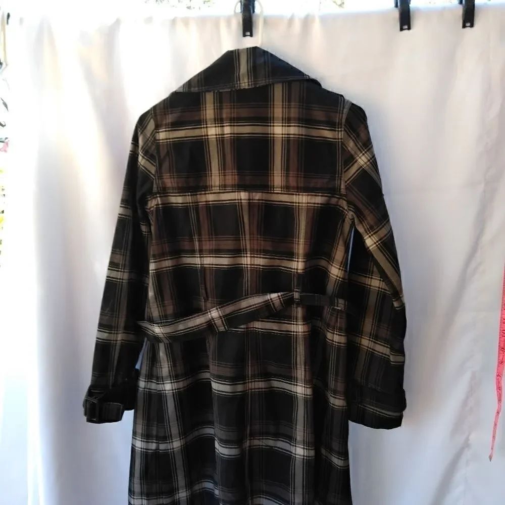 Merona raincoat - Picture 2 of 7